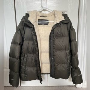 Eddie Bauer Dark Green Puffer Down Jacket with Sherpa Fleece and Hood size M